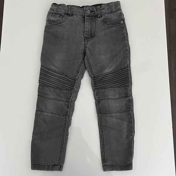 Boys dark gray jeans - Picture 1 of 3